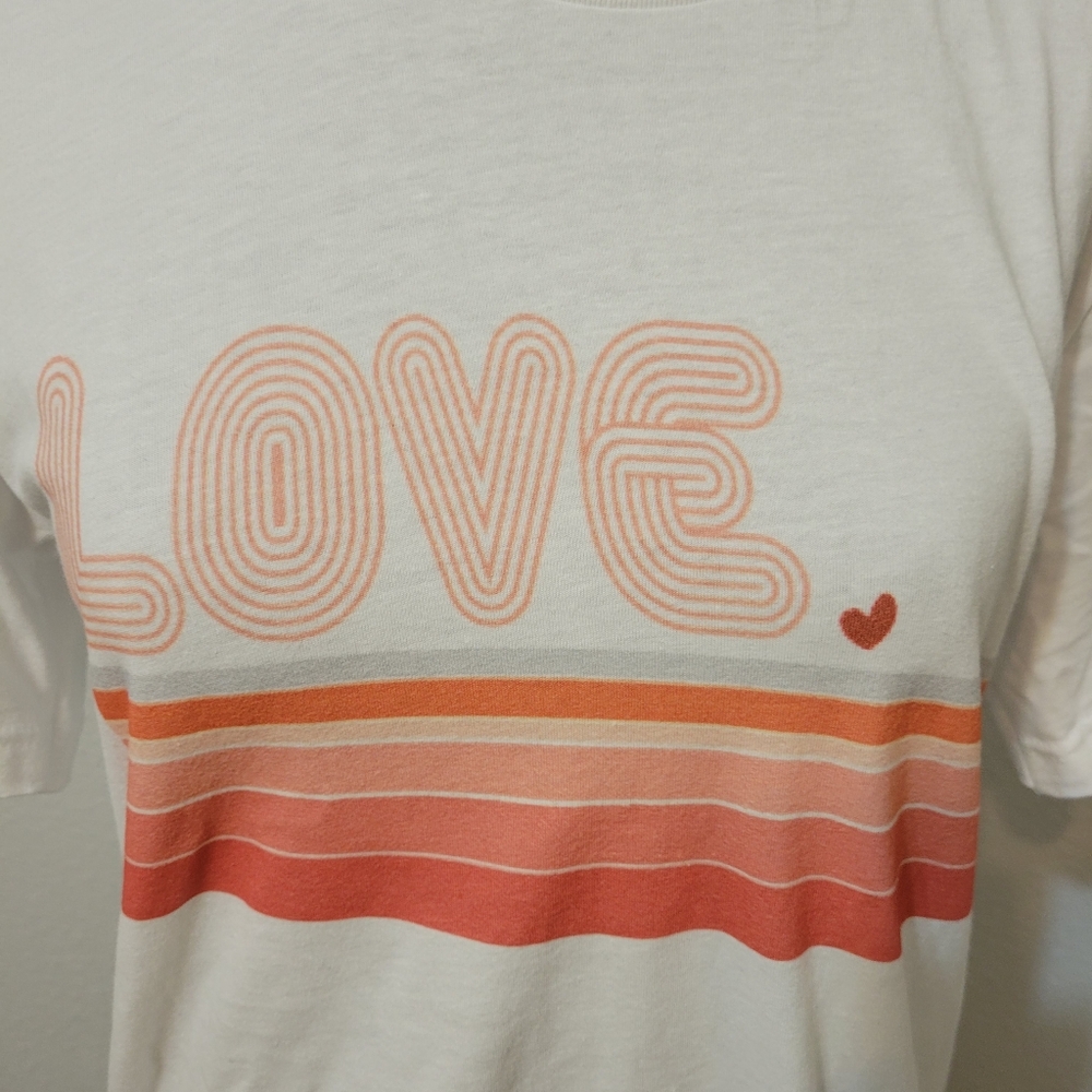 "LOVE" tee - Picture 2 of 4